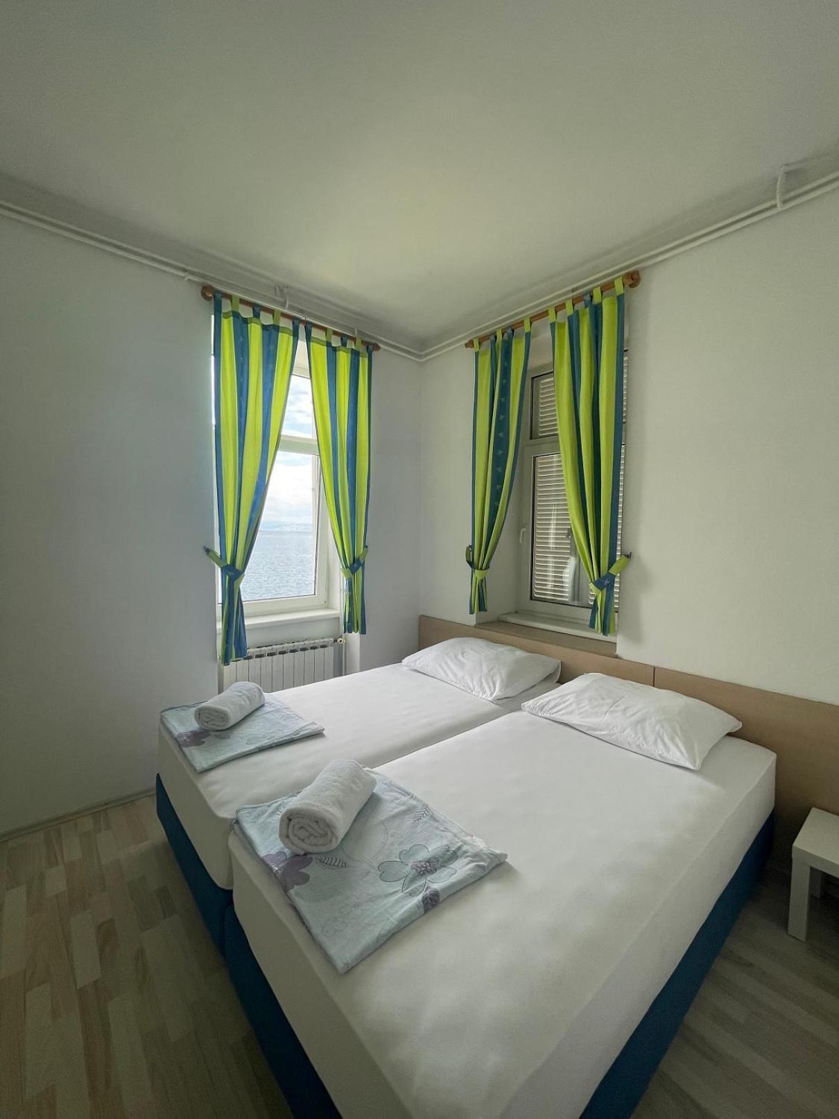 Bed&Breakfast Villa Eva Омишаль Экстерьер фото