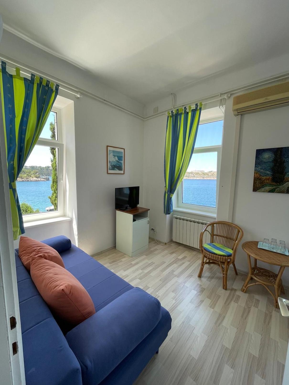 Bed&Breakfast Villa Eva Омишаль Экстерьер фото