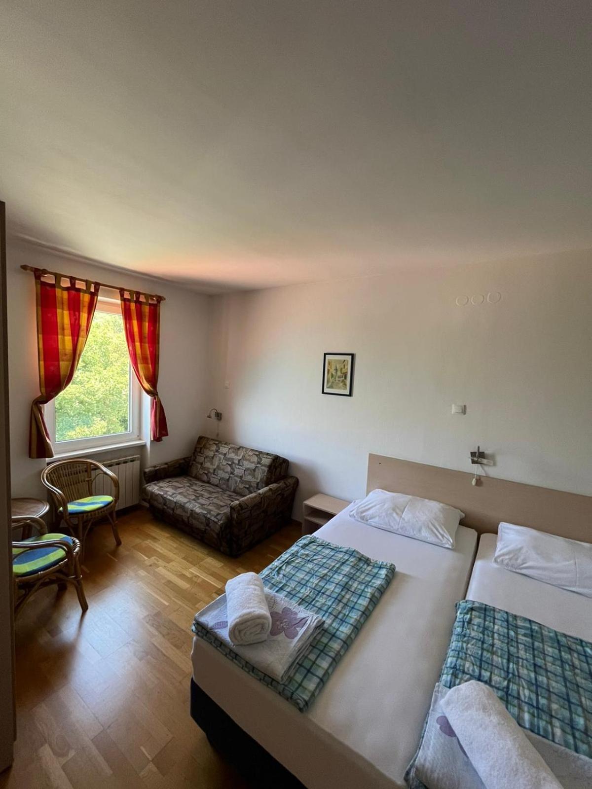 Bed&Breakfast Villa Eva Омишаль Экстерьер фото